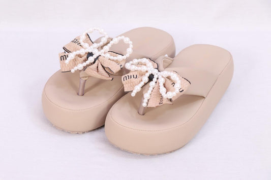 Women Flat sandal