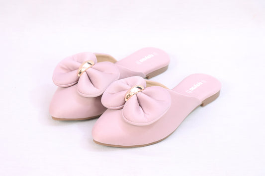 Women flat sandal