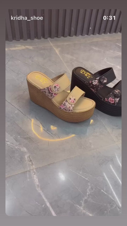 Women Platform Heel sandal